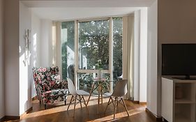 Garden View Apartment